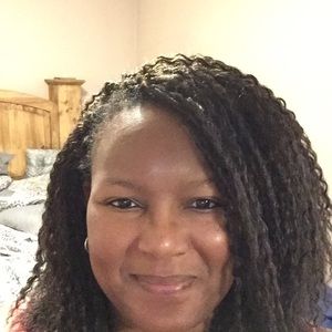 Meet your Posher, Rayshonda